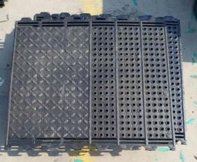 球磨鑄鐵圓孔漏糞板