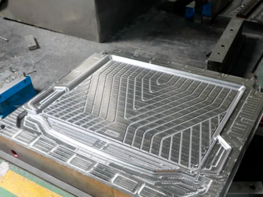 汽車腳墊模具