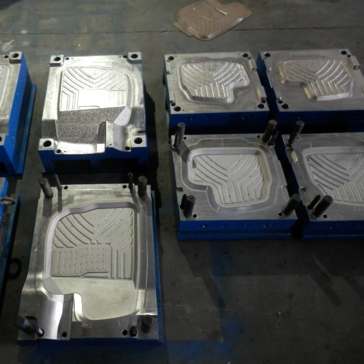 汽車腳墊模具制造
